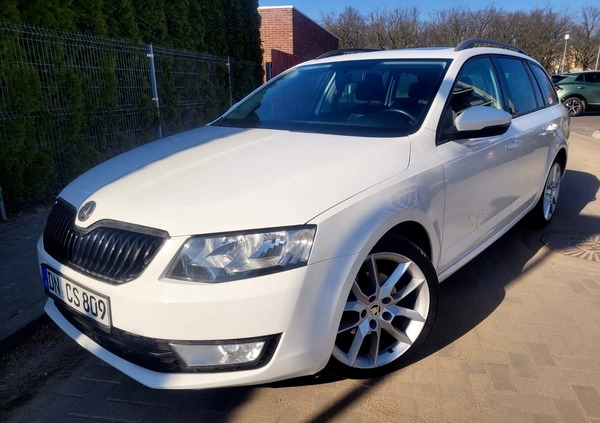 Skoda Octavia cena 37900 przebieg: 270493, rok produkcji 2014 z Lubień Kujawski małe 211